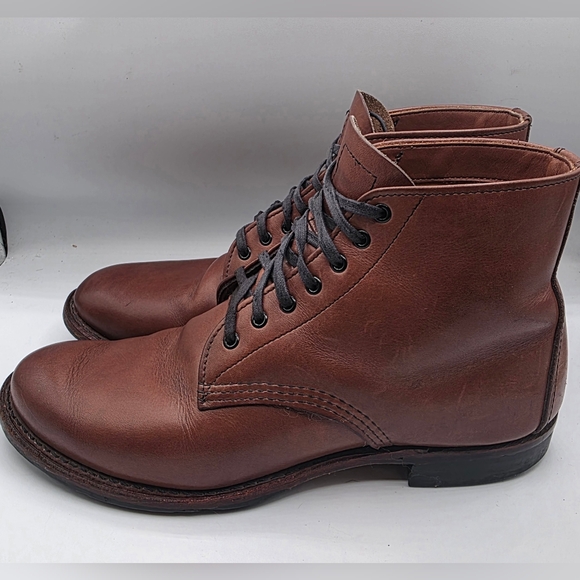 Red Wing Shoes9073 Men's Size 8 D Brown Leather Boots.